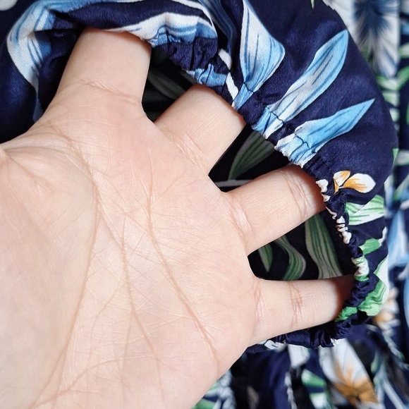 SHEIN 1XL TROPICAL PRINT SIDE SPLIT DRESS - Picture 10 of 13